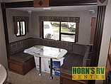 2015 Coachmen Freedom Express Photo #6