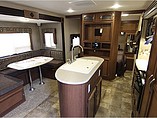 2015 Coachmen Freedom Express Photo #3