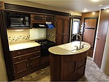 2015 Coachmen Freedom Express Photo #5