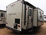 2015 Coachmen Freedom Express Photo #10