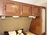 2015 Coachmen Freedom Express Photo #25
