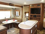 2015 Coachmen Freedom Express Photo #2