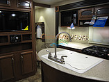 2015 Coachmen Freedom Express Photo #11