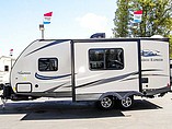 2016 Coachmen Freedom Express Photo #22