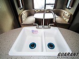 2016 Coachmen Freedom Express Photo #7