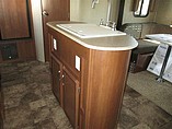 2016 Coachmen Freedom Express Photo #8