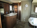 2016 Coachmen Freedom Express Photo #12