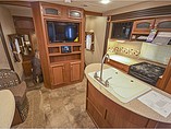2016 Coachmen Freedom Express Photo #10