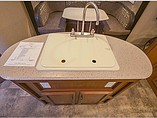 2016 Coachmen Freedom Express Photo #18