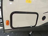 2015 Coachmen Freedom Express Photo #6