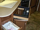 2015 Coachmen Freedom Express Photo #16