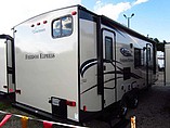 2015 Coachmen Freedom Express Photo #17