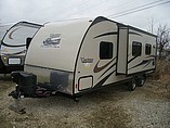 2015 Coachmen Freedom Express Photo #2