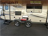 2015 Coachmen Freedom Express Photo #26