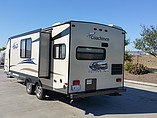 2014 Coachmen Freedom Express Photo #10