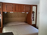 2014 Coachmen Freedom Express Photo #19
