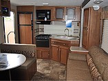 2015 Coachmen Freedom Express Photo #4
