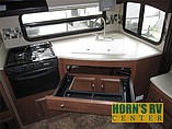 2015 Coachmen Freedom Express Photo #8