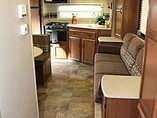 2015 Coachmen Freedom Express Photo #6