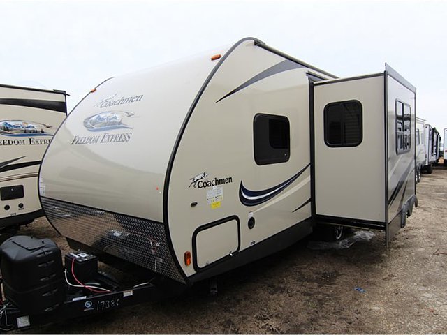 15 Coachmen Freedom Express