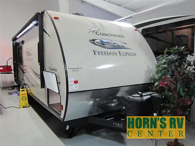 2015 Coachmen Freedom Express Photo