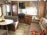 2015 Coachmen Freedom Express Photo #5