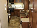 2015 Coachmen Freedom Express Photo #26