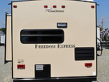 2015 Coachmen Freedom Express Photo #6