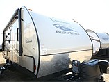 2015 Coachmen Freedom Express Photo #12