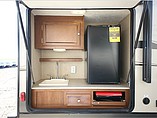 2015 Coachmen Freedom Express Photo #16