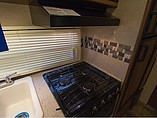 2015 Coachmen Freedom Express Photo #28