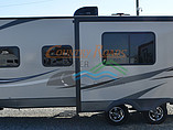 2016 Coachmen Freedom Express Photo #4