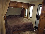 2015 Coachmen Freedom Express Photo #7