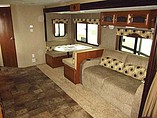 2015 Coachmen Freedom Express Photo #12