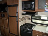2015 Coachmen Freedom Express Photo #22