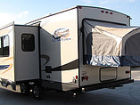 2015 Coachmen Freedom Express Photo #3
