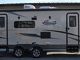 2015 Coachmen Freedom Express Photo #5
