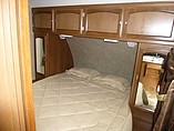 2015 Coachmen Freedom Express Photo #23