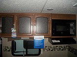 2015 Coachmen Freedom Express Photo #12