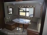 2015 Coachmen Freedom Express Photo #8