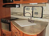 2011 Coachmen Freedom Express Photo #10