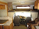 2009 Coachmen Freedom Express Photo #2