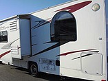 2009 Coachmen Freedom Express Photo #6
