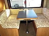 2009 Coachmen Freedom Express Photo #17