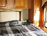 2009 Coachmen Freedom Express Photo #19