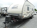 2015 Coachmen Freedom Express Photo #3