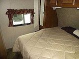 2015 Coachmen Freedom Express Photo #38