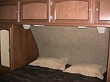 2015 Coachmen Freedom Express Photo #10