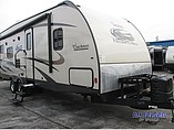 2015 Coachmen Freedom Express Photo #4
