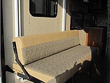 2015 Coachmen Freedom Express Photo #13